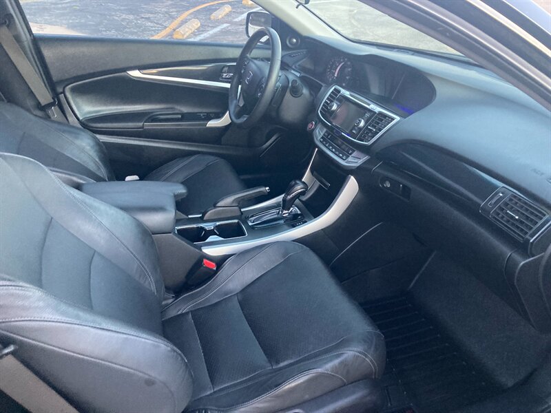2013 Honda Accord EX-L V6 - Photo 14 - Clyde, TX 79510
