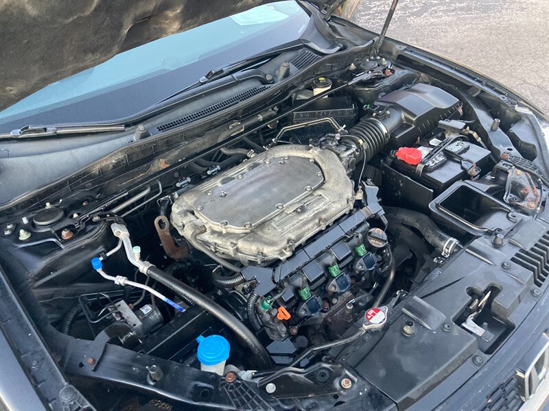 2013 Honda Accord EX-L V6 - Photo 19 - Clyde, TX 79510