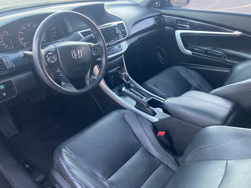 2013 Honda Accord EX-L V6 - Photo 10 - Clyde, TX 79510