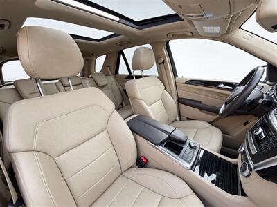 2015 Mercedes-Benz ML 350 BlueTEC - Photo 11 - North Vancouver, BC V7P 1A4
