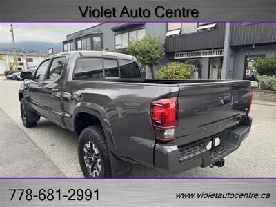 2022 Toyota Tacoma SR5 V6 - Photo 8 - North Vancouver, BC V7P 1A4
