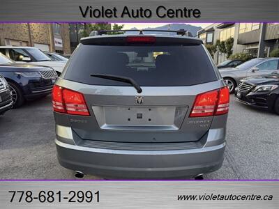 2010 Dodge Journey SXT - Photo 2 - North Vancouver, BC V7P 1A4