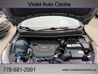 2016 Hyundai ACCENT SE - Photo 16 - North Vancouver, BC V7P 1A4