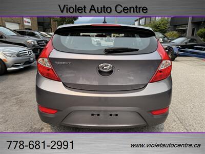 2016 Hyundai ACCENT SE - Photo 2 - North Vancouver, BC V7P 1A4