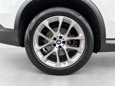2022 BMW X5 xDrive40i - Photo 12 - North Vancouver, BC V7P 1A4