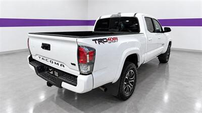 2021 Toyota Tacoma TRD Sport - Photo 3 - North Vancouver, BC V7P 1A4