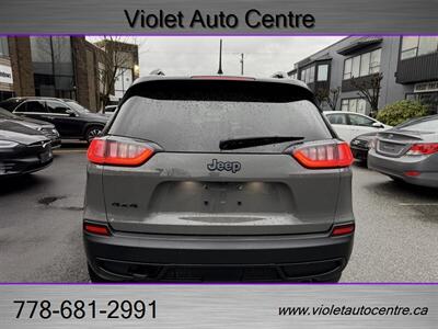 2019 Jeep Cherokee Sport - Photo 2 - North Vancouver, BC V7P 1A4