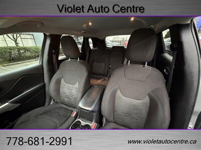 2019 Jeep Cherokee Sport - Photo 13 - North Vancouver, BC V7P 1A4