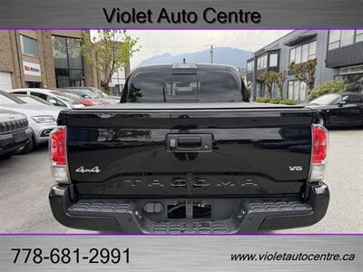 2018 Toyota Tacoma Limited - Photo 2 - North Vancouver, BC V7P 1A4