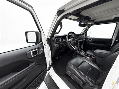 2018 Jeep Wrangler Unlimeted Sahara - Photo 8 - North Vancouver, BC V7P 1A4