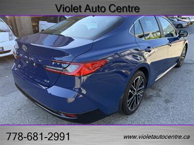 2025 Toyota Camry XSE   - Photo 5 - North Vancouver, BC V7P 1A4