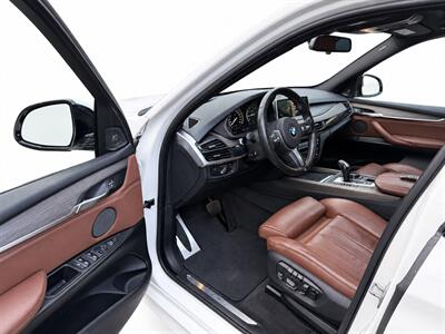 2015 BMW X5 xDrive35i - Photo 14 - North Vancouver, BC V7P 1A4