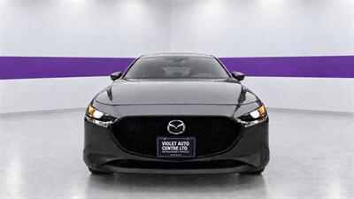 2023 Mazda Mazda3 Hatchback GS - Photo 9 - North Vancouver, BC V7P 1A4