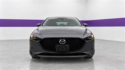 2023 Mazda Mazda3 Hatchback GS - Photo 2 - North Vancouver, BC V7P 1A4