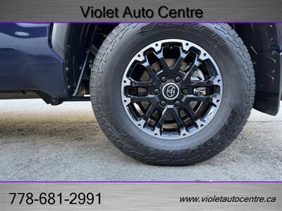 2023 Toyota Tundra Limited HV - Photo 17 - North Vancouver, BC V7P 1A4