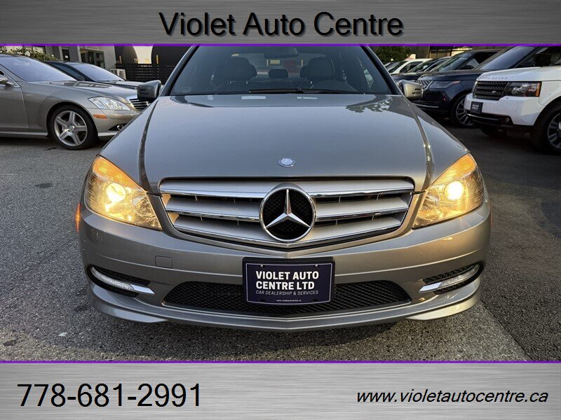 2011 Mercedes-Benz C 250 4MATIC   - Photo 1 - North Vancouver, BC V7P 1A4