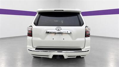 2021 Toyota 4Runner Limited - Photo 5 - North Vancouver, BC V7P 1A4