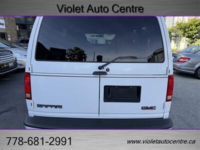 1998 GMC Safari SLX - Photo 2 - North Vancouver, BC V7P 1A4
