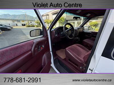 1998 GMC Safari SLX - Photo 9 - North Vancouver, BC V7P 1A4