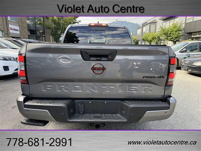 2024 Nissan Frontier PRO-4X - Photo 2 - North Vancouver, BC V7P 1A4