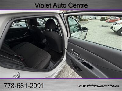 2023 Hyundai ELANTRA SEL - Photo 14 - North Vancouver, BC V7P 1A4