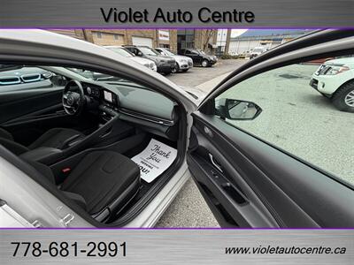2023 Hyundai ELANTRA SEL - Photo 12 - North Vancouver, BC V7P 1A4