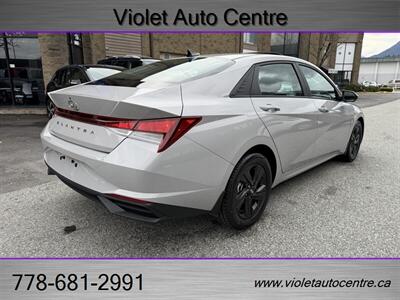 2023 Hyundai ELANTRA SEL - Photo 7 - North Vancouver, BC V7P 1A4