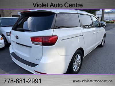 2015 Kia Sedona LX - Photo 7 - North Vancouver, BC V7P 1A4
