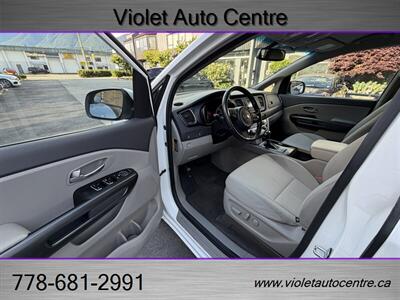 2015 Kia Sedona LX - Photo 11 - North Vancouver, BC V7P 1A4
