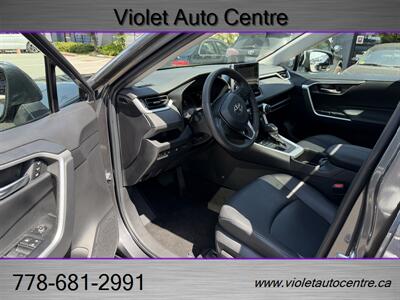 2023 Toyota RAV4 XLE - Photo 9 - North Vancouver, BC V7P 1A4