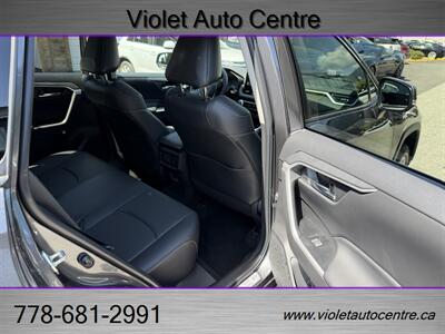 2023 Toyota RAV4 XLE - Photo 12 - North Vancouver, BC V7P 1A4