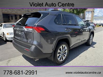 2023 Toyota RAV4 XLE - Photo 8 - North Vancouver, BC V7P 1A4