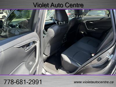 2023 Toyota RAV4 XLE - Photo 11 - North Vancouver, BC V7P 1A4