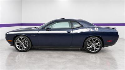 2015 Dodge Challenger R/T - Photo 8 - North Vancouver, BC V7P 1A4