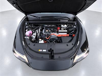 2023 Lexus RZ 450e Premium - Photo 18 - North Vancouver, BC V7P 1A4