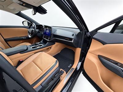 2023 Lexus RZ 450e Premium - Photo 11 - North Vancouver, BC V7P 1A4