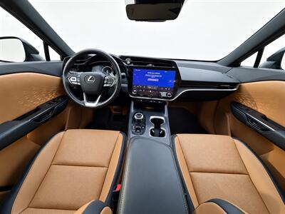 2023 Lexus RZ 450e Premium - Photo 14 - North Vancouver, BC V7P 1A4