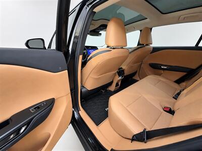 2023 Lexus RZ 450e Premium - Photo 9 - North Vancouver, BC V7P 1A4