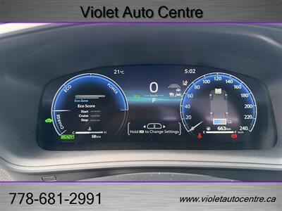 2026 Toyota Corolla Hybrid SE   - Photo 14 - North Vancouver, BC V7P 1A4
