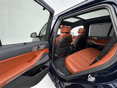 2021 BMW X5 M50i xDrive - Photo 12 - North Vancouver, BC V7P 1A4
