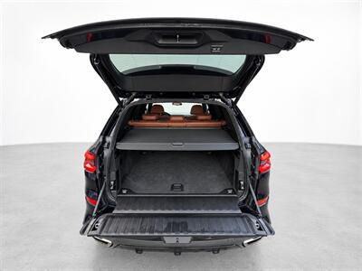 2021 BMW X5 M50i xDrive - Photo 17 - North Vancouver, BC V7P 1A4