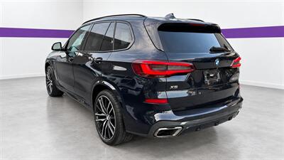 2021 BMW X5 M50i xDrive - Photo 3 - North Vancouver, BC V7P 1A4