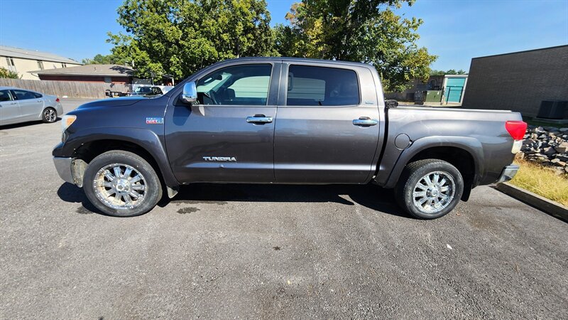 2012 Toyota Tundra Grade  
