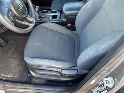 2017 Kia Sorento L   - Photo 3 - Sherwood, AR 72120