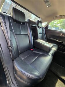 2016 Toyota Avalon Limited   - Photo 14 - Downers Grove, IL 60515