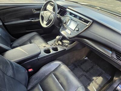 2016 Toyota Avalon Limited   - Photo 15 - Downers Grove, IL 60515