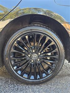 2016 Toyota Avalon Limited   - Photo 36 - Downers Grove, IL 60515