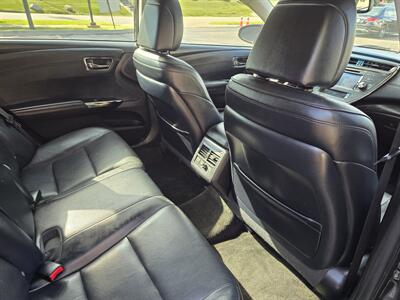 2016 Toyota Avalon Limited   - Photo 13 - Downers Grove, IL 60515