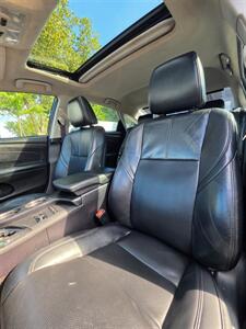 2016 Toyota Avalon Limited   - Photo 10 - Downers Grove, IL 60515