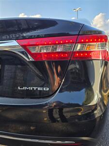 2016 Toyota Avalon Limited   - Photo 35 - Downers Grove, IL 60515